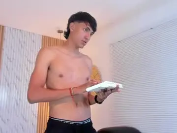 Chaturbate Best live sex cam show of myke_tucker