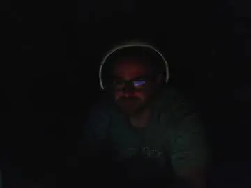 Chaturbate Free Live Porn of ravingr3d3