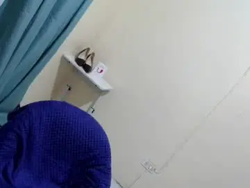 Chaturbate Free Porn Cam of alaiza_malinao