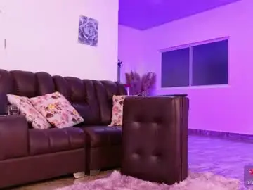 Chaturbate Best live sex cam show of lara_giraldo