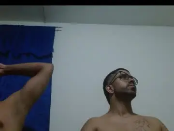 Chaturbate Best Webcam of thehousedog