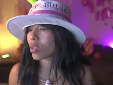 Chaturbate Free Live Porn of kyria__1