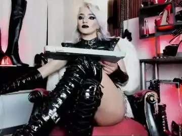 Chaturbate Adult Video Chat of missdarklady