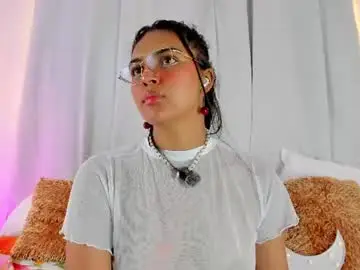 Chaturbate Adult Webcam of melodymoore_
