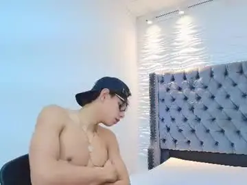Chaturbate Private Sex Chat of lenny_knox2
