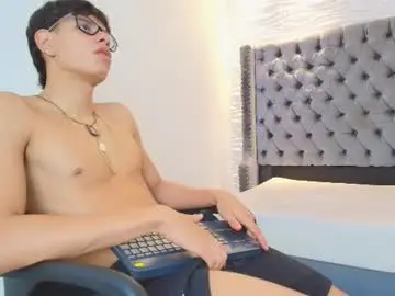 Chaturbate Sex Chat of lenny_knox2