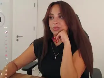 Chaturbate Watch Live Sex Cams of _just_a_queen_3