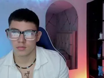 Chaturbate Sex Cam of james_cr