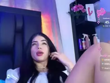 Chaturbate Live Sex Cam of sararoy_