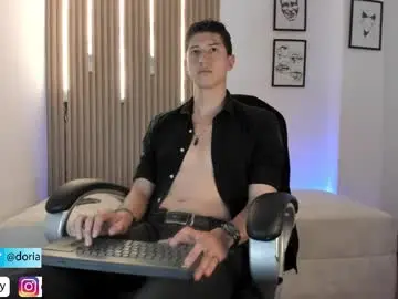 Chaturbate Free Live Porn of dorian_mystery