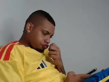 Chaturbate Nude Webcam of drako_monstercock