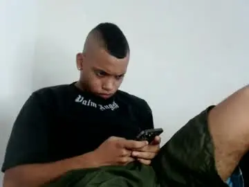 Chaturbate Free Porn Cam of drako_monstercock