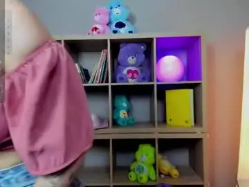 Chaturbate Adult Video Chat of lexirouge__