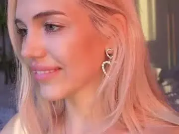 Chaturbate Best live sex cam show of milabunny_