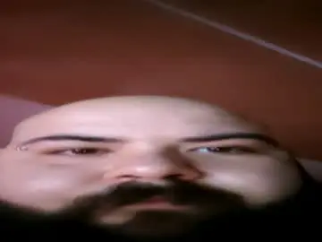 Chaturbate Live Porn of stallion_bear