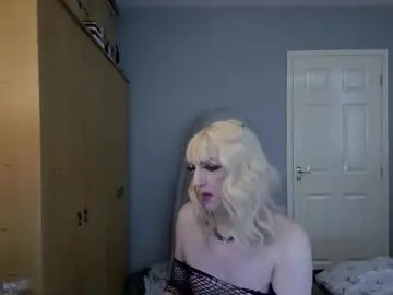 Chaturbate Live Sex of tgirl_kirstie