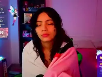 Chaturbate Nude Webcam of helia_n_amy