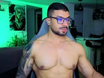 Chaturbate Best live sex cam show of peterjack7
