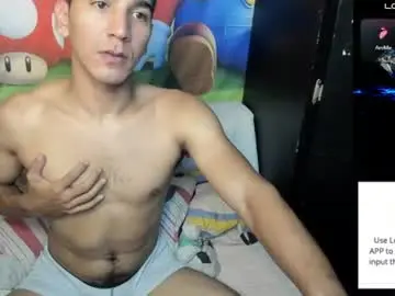 Chaturbate Free Porn Cam of miguelwin3