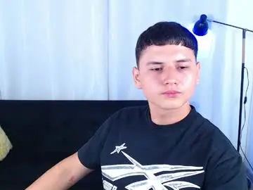 Chaturbate Live Sex of estebancum18