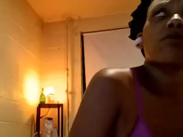 Chaturbate Free Live Porn of sethandrah_n_crazyeyes