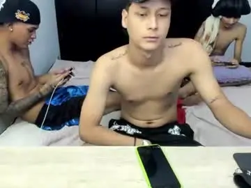 Chaturbate Live Sex Cam of white_master444