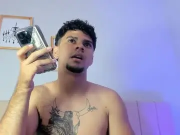 Chaturbate Nude Webcam of logan_9_