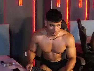 Chaturbate Best live sex cam show of andrewcollen