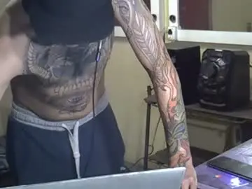 Chaturbate Free Porn Cam of davideze267