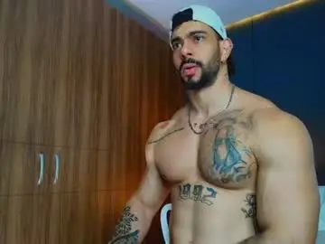 Chaturbate Best live sex cam show of massimo_visconti