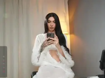 Chaturbate Live Sex of milansantana24