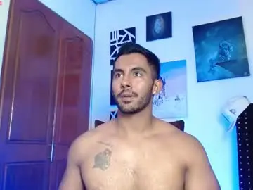 Chaturbate Free Porn Cam of romanpearce_