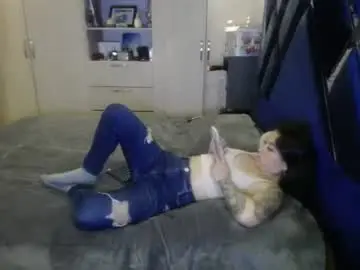 Chaturbate Adult Video Chat of holly_rose69