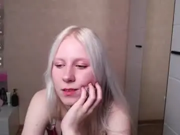 Chaturbate Adult Video Chat of amili_kron