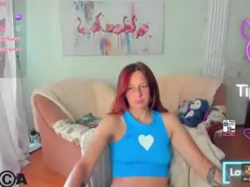 Chaturbate Free Porn Cam of lilyviolet7