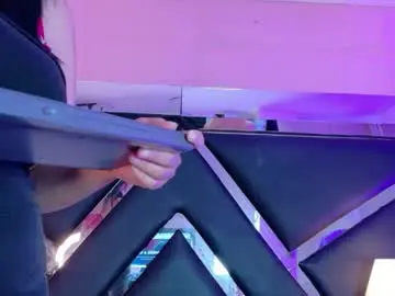 Chaturbate Sex Chat of valrery_roussex