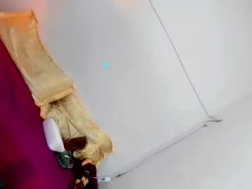 Chaturbate Sex Cam of chantal_fuck
