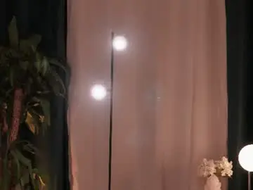 Chaturbate Live Sex Cam of sammylaszlow