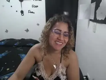 Chaturbate Watch Live Sex Cams of skarleth_diaz