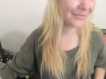 Chaturbate Adult Video Chat of artsyandcraftsy_