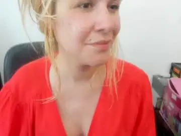 Chaturbate Watch Live Sex Cams of artsyandcraftsy_