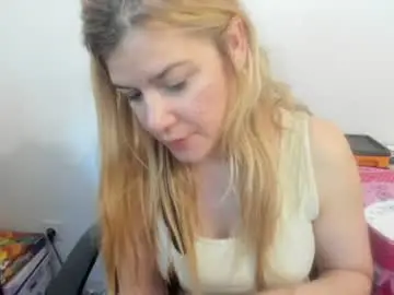 Chaturbate Best Webcam of artsyandcraftsy_