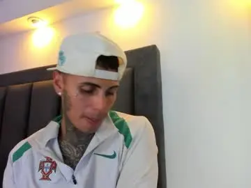 Chaturbate Live Porn of kael_calle