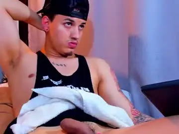 Chaturbate Free Porn Cam of rocco_santos