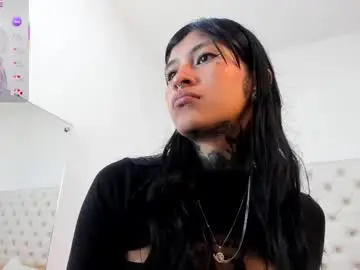 Chaturbate Live Sex Cam of esmeralda_06