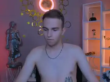 Chaturbate Live Sex Cam of mike_crist