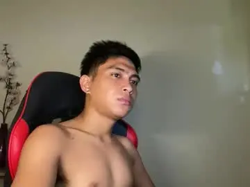 Chaturbate Live Sex Cam of urcuteguy_jhonx