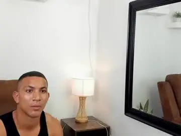 Chaturbate Adult Video Chat of chris_arthus