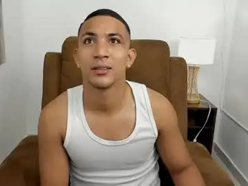 Chaturbate Live Porn of chris_arthus