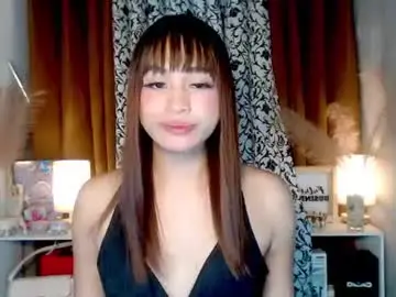 Chaturbate Nude Webcam of hoelymarie